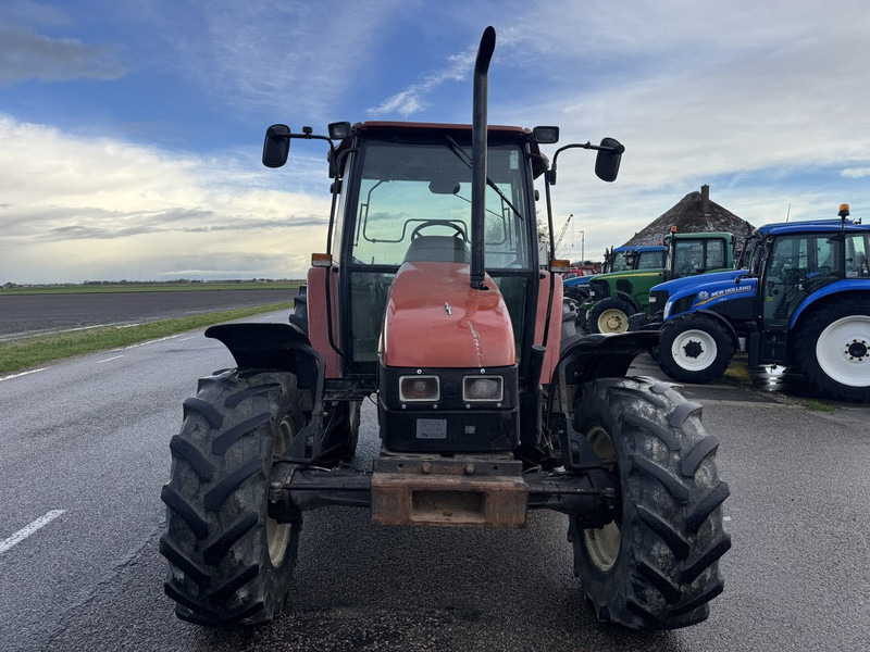 New Holland L95 - Traktor: bilde 3 New Holland L95 - Traktor: bilde 3