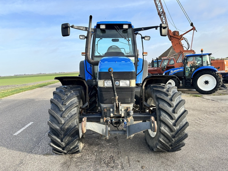 New Holland TM 115 - Traktor: bilde 3 New Holland TM 115 - Traktor: bilde 3