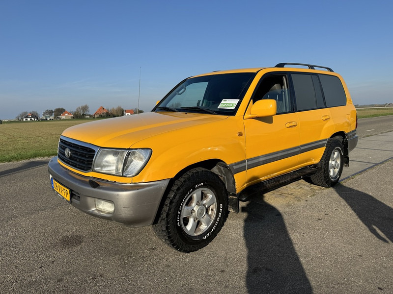Toyota Land Cruiser - Personenbil: bilde 1 Toyota Land Cruiser - Personenbil: bilde 1