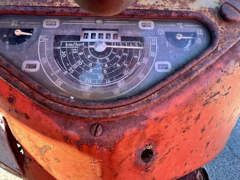 Zetor 4511 - Traktor: bilde 5 Zetor 4511 - Traktor: bilde 5