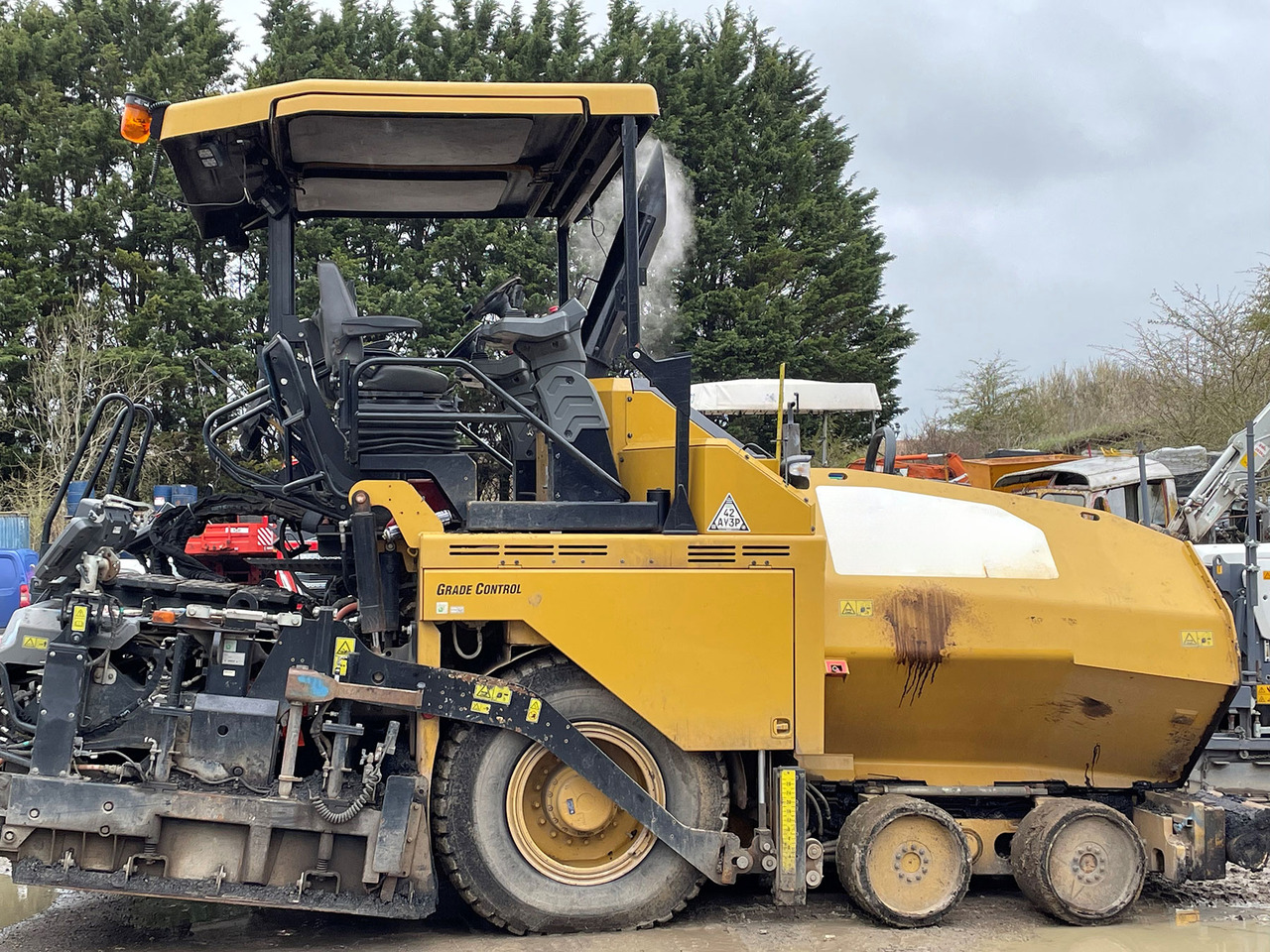 Caterpillar AP500F - Asfaltutlegger: bilde 4 Caterpillar AP500F - Asfaltutlegger: bilde 4