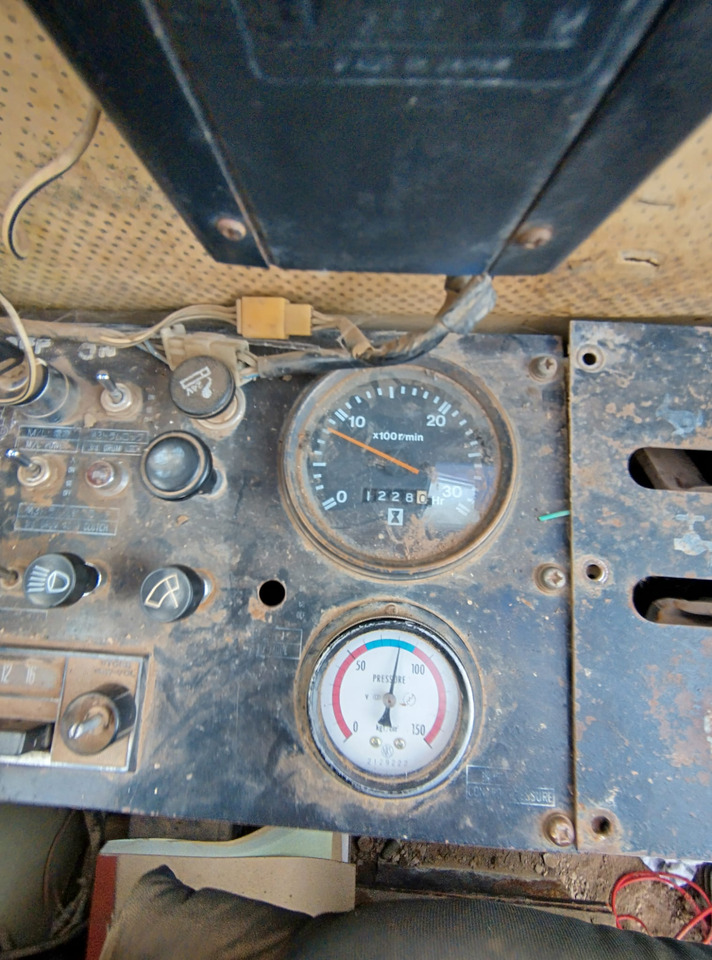 IHI CCH300T - Beltegående kran: bilde 5 IHI CCH300T - Beltegående kran: bilde 5