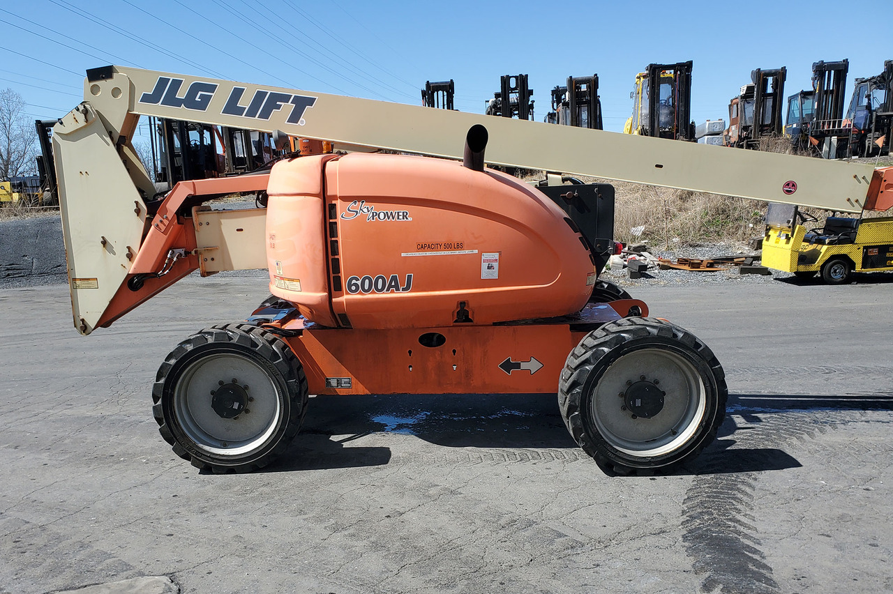 JLG 600AJ - Teleskophjullaster: bilde 1 JLG 600AJ - Teleskophjullaster: bilde 1