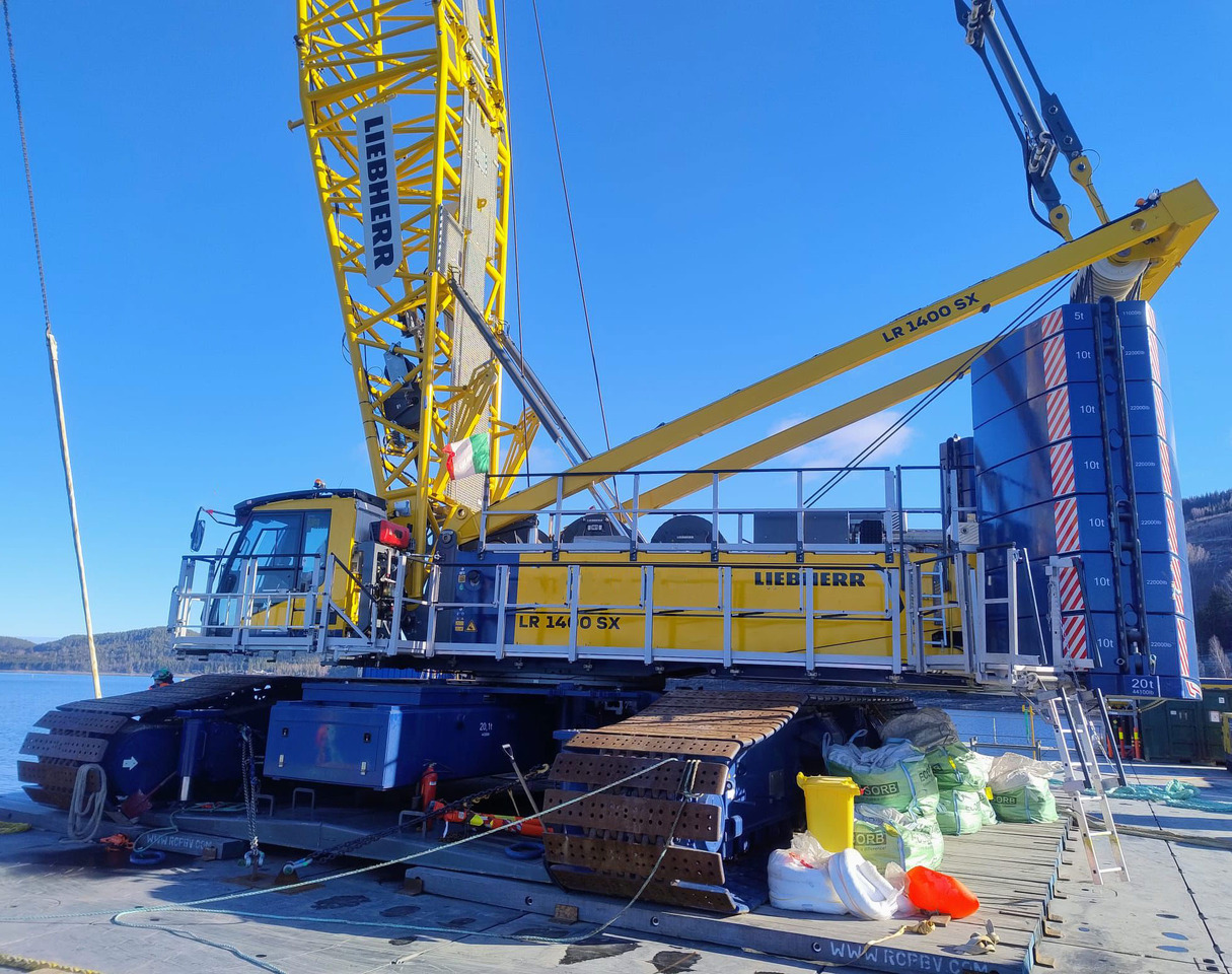 Liebherr LR 1400 SX - Beltegående kran: bilde 1 Liebherr LR 1400 SX - Beltegående kran: bilde 1