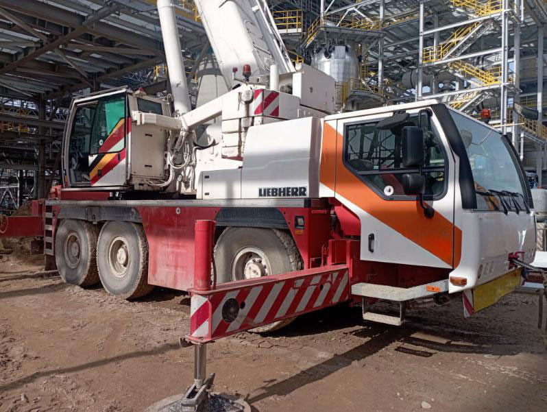 Liebherr LTM 1055-3.2 - Mobilkran: bilde 1 Liebherr LTM 1055-3.2 - Mobilkran: bilde 1