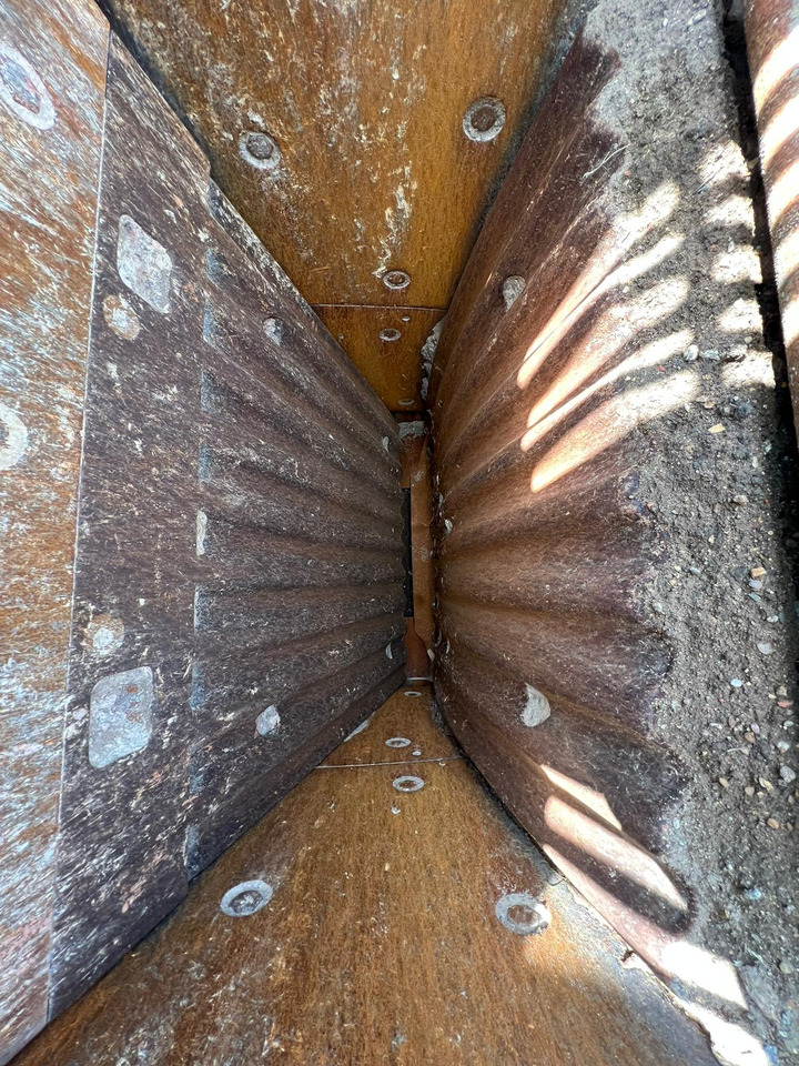 McCloskey J35 - Kjeftknuser: bilde 4 McCloskey J35 - Kjeftknuser: bilde 4