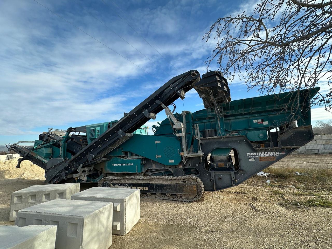 Powerscreen Trakpactor 320SR - Slagknuser: bilde 5 Powerscreen Trakpactor 320SR - Slagknuser: bilde 5
