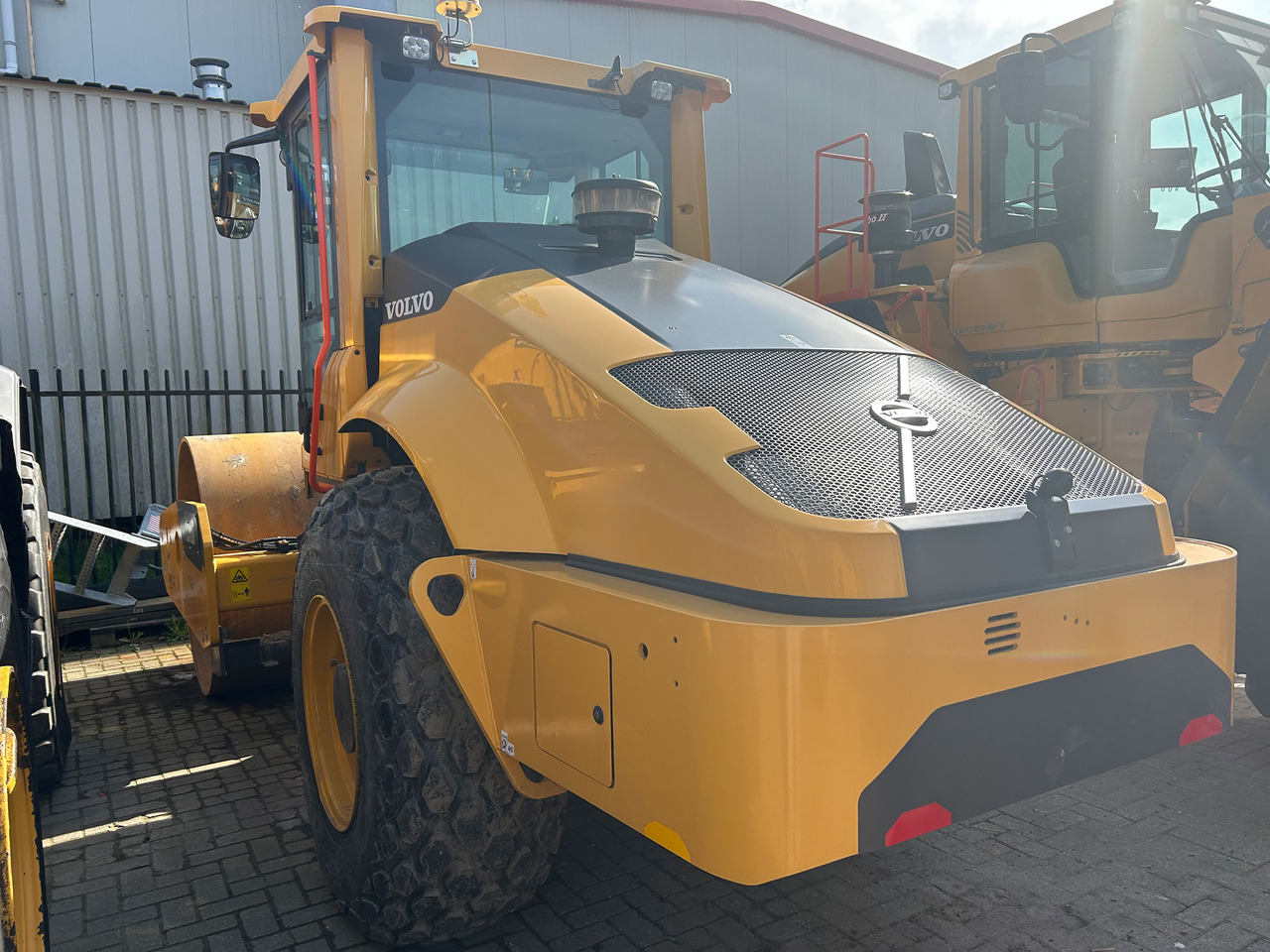 Volvo SD115B - Kompaktor: bilde 5 Volvo SD115B - Kompaktor: bilde 5