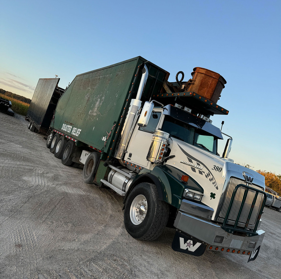 Western Star W4900 SB - Søppelbil: bilde 5 Western Star W4900 SB - Søppelbil: bilde 5