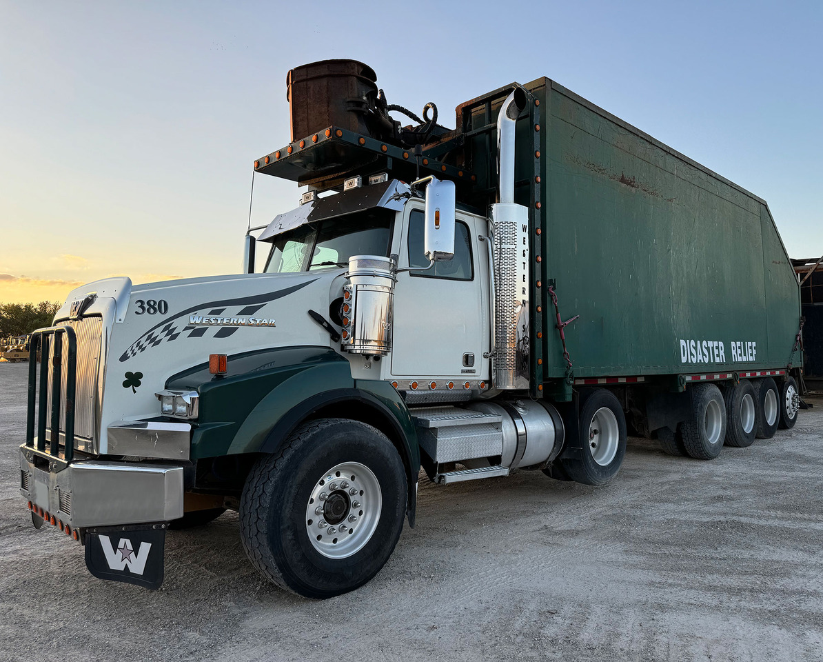 Western Star W4900 SB - Søppelbil: bilde 3 Western Star W4900 SB - Søppelbil: bilde 3