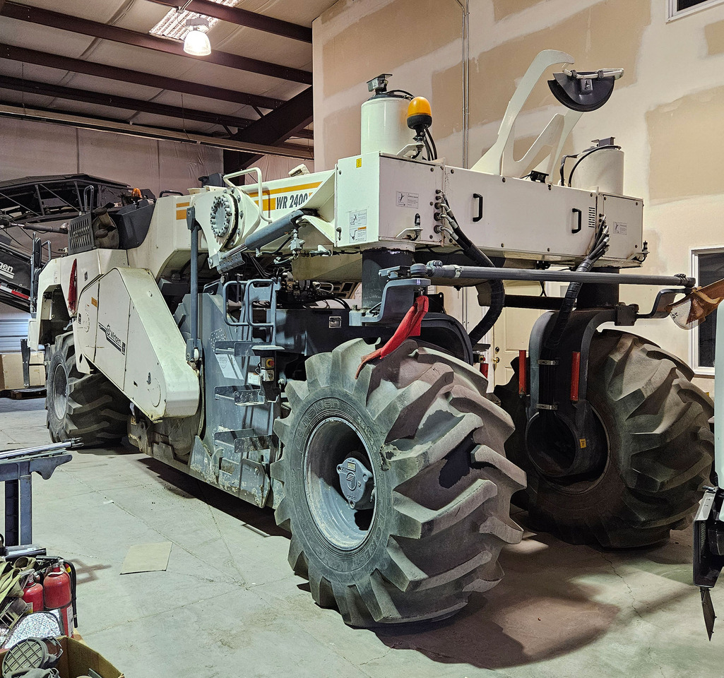 Wirtgen WR 2400 - Stabiliseringsfres: bilde 1 Wirtgen WR 2400 - Stabiliseringsfres: bilde 1