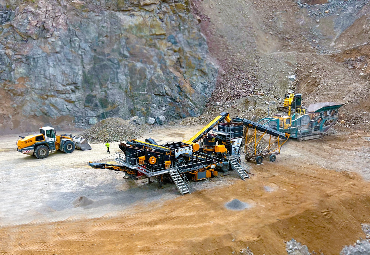 FABO Mobile crusher - Mobilt knuseverk: bilde 2 FABO Mobile crusher - Mobilt knuseverk: bilde 2
