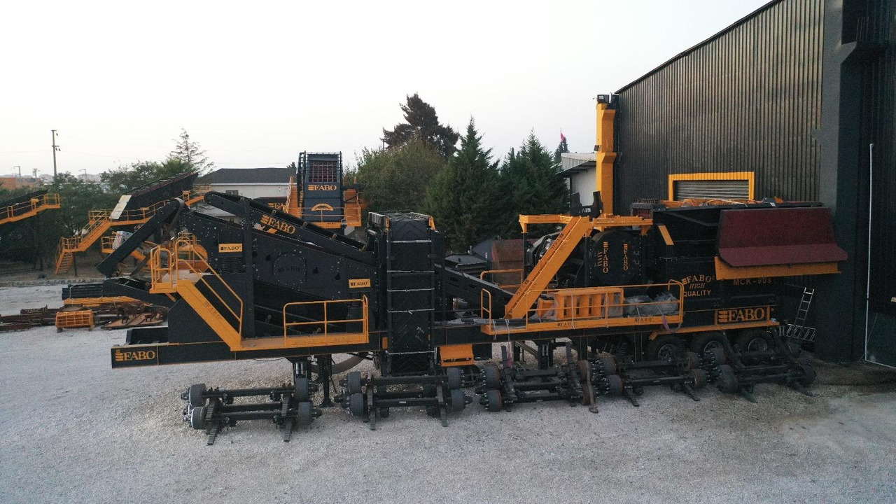 FABO Mobile crusher - Mobilt knuseverk: bilde 2 FABO Mobile crusher - Mobilt knuseverk: bilde 2