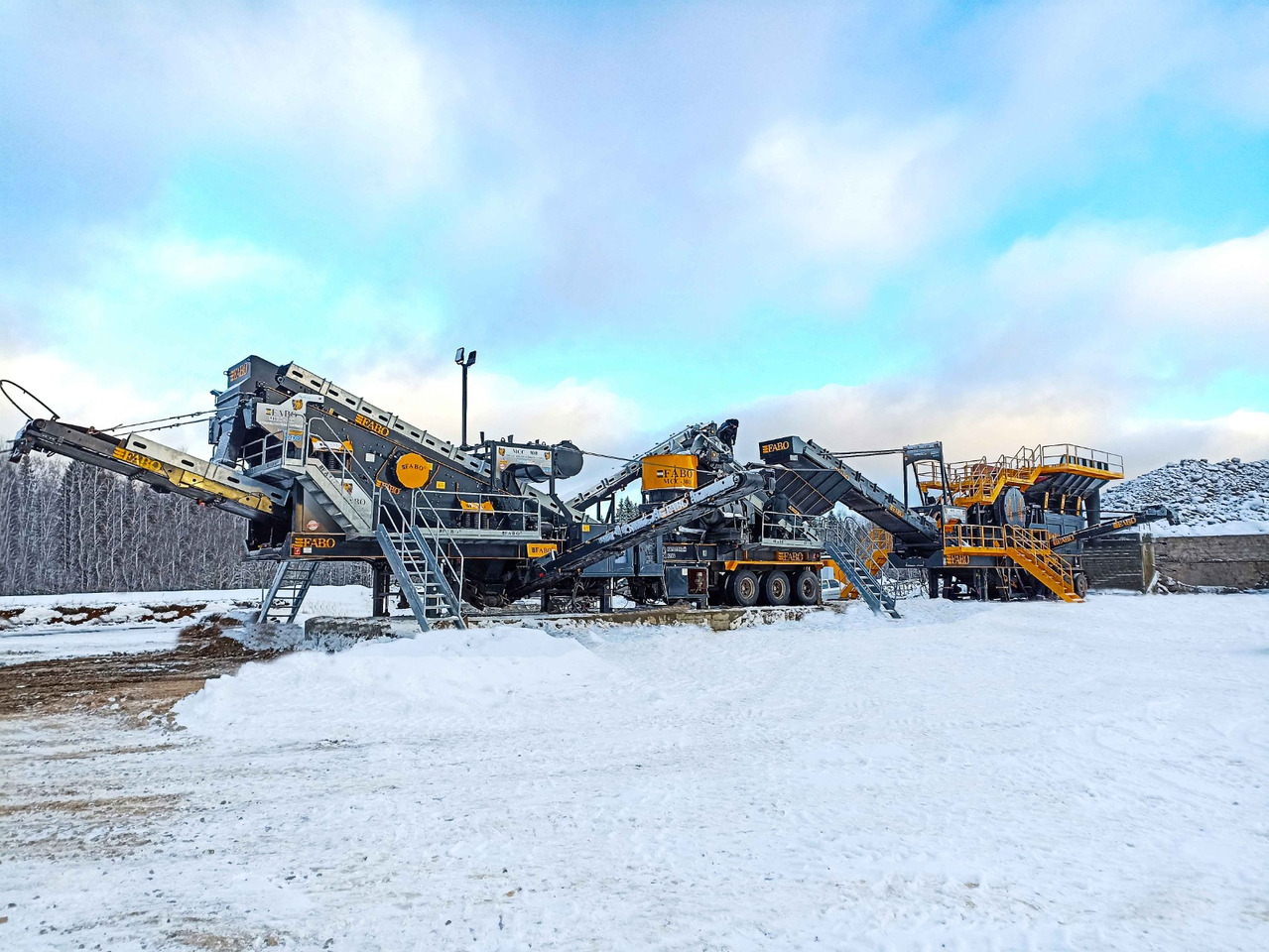 FABO Mobile crusher - Mobilt knuseverk: bilde 4 FABO Mobile crusher - Mobilt knuseverk: bilde 4