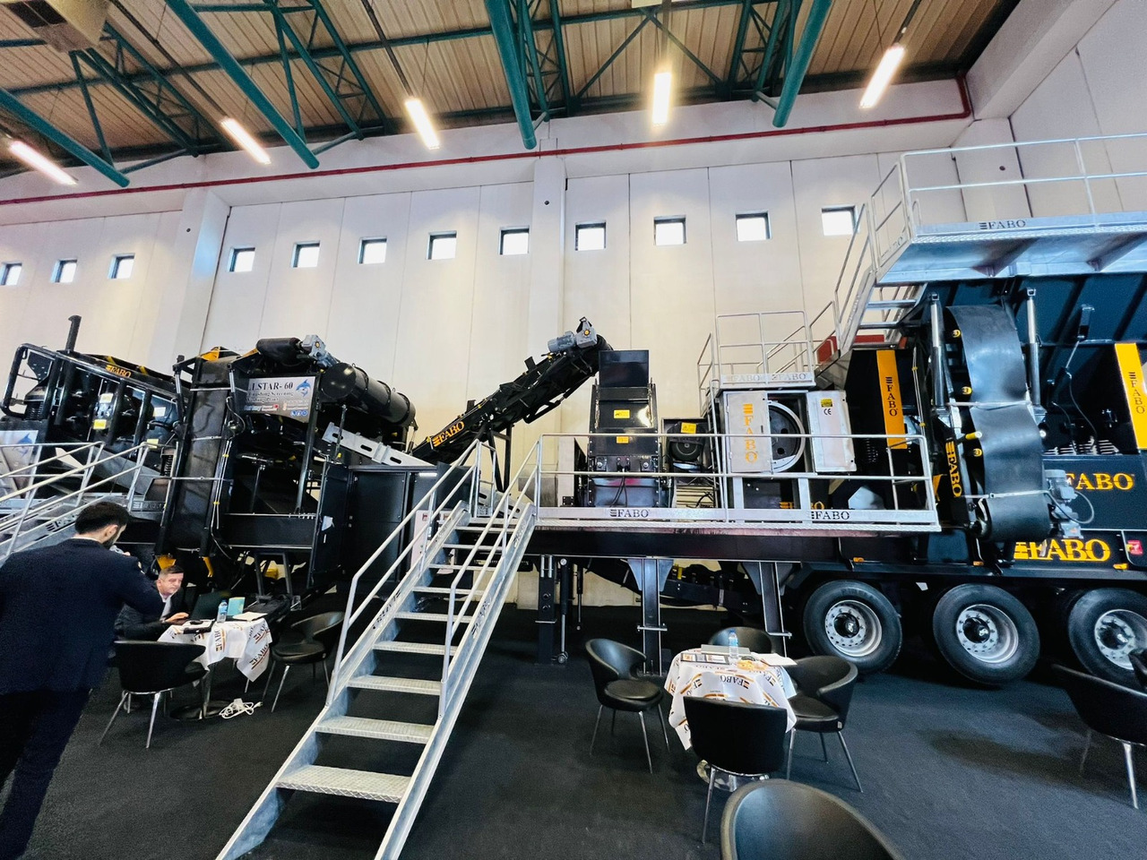 FABO Mobile crusher - Mobilt knuseverk: bilde 3 FABO Mobile crusher - Mobilt knuseverk: bilde 3