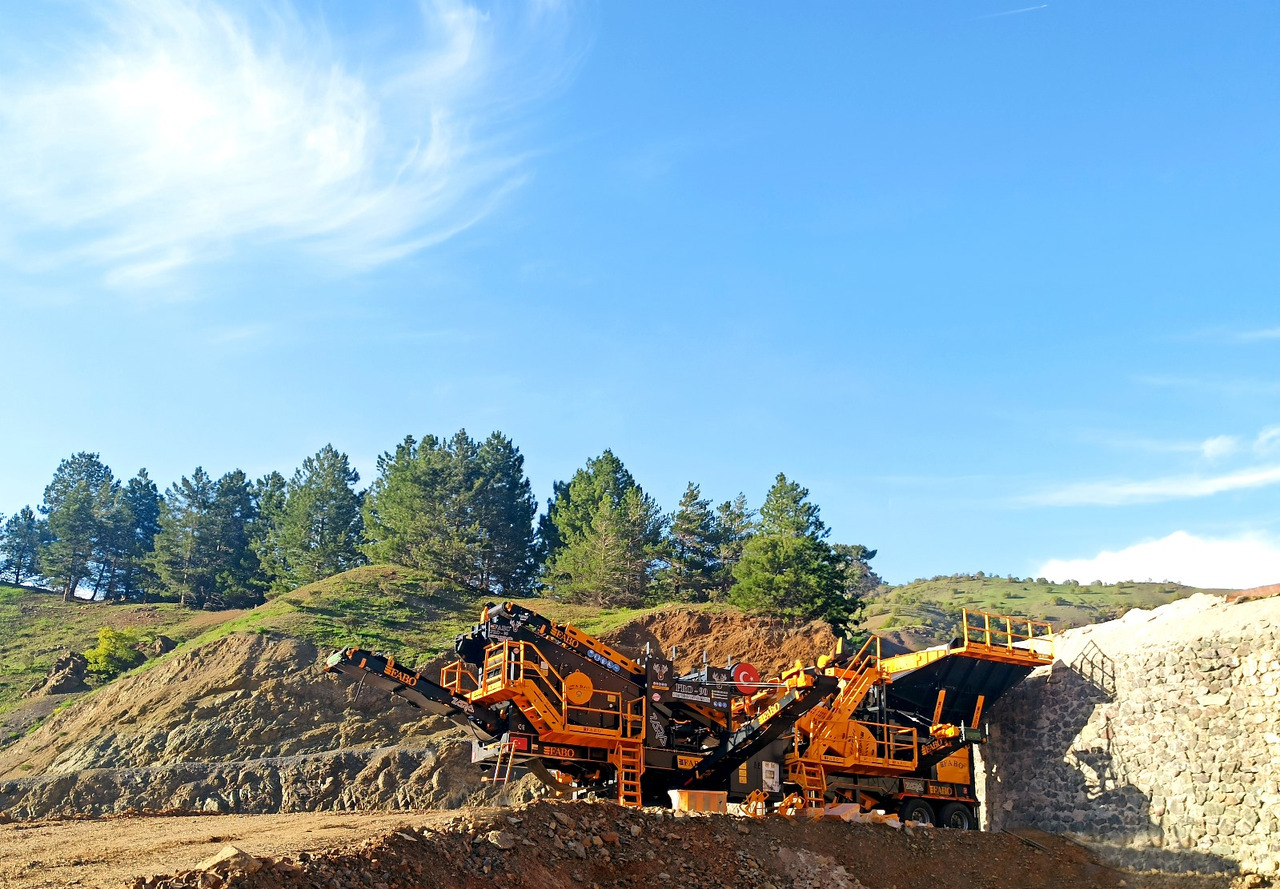 FABO Mobile crusher - Mobilt knuseverk: bilde 2 FABO Mobile crusher - Mobilt knuseverk: bilde 2