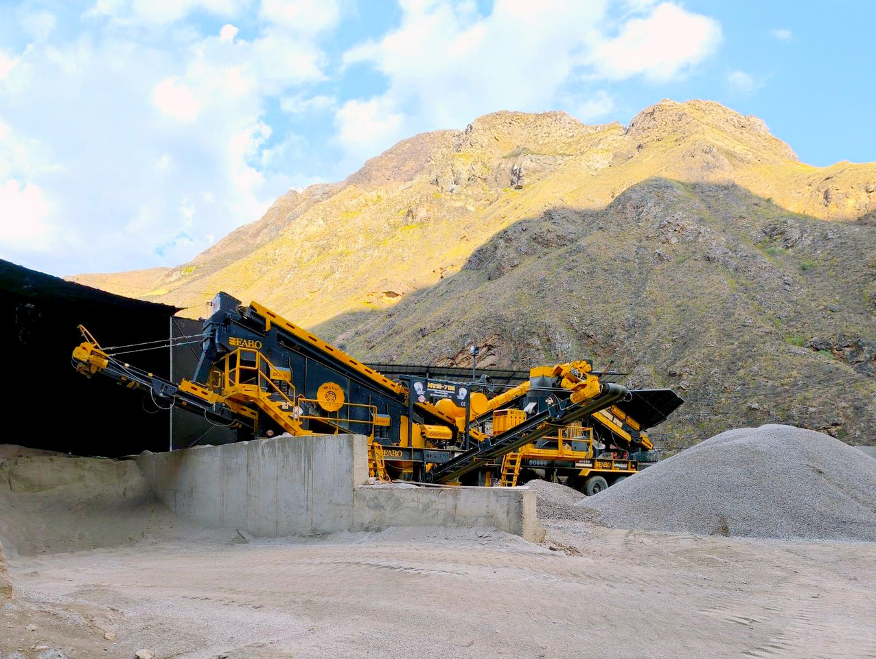 FABO Mobile crusher - Mobilt knuseverk: bilde 1 FABO Mobile crusher - Mobilt knuseverk: bilde 1