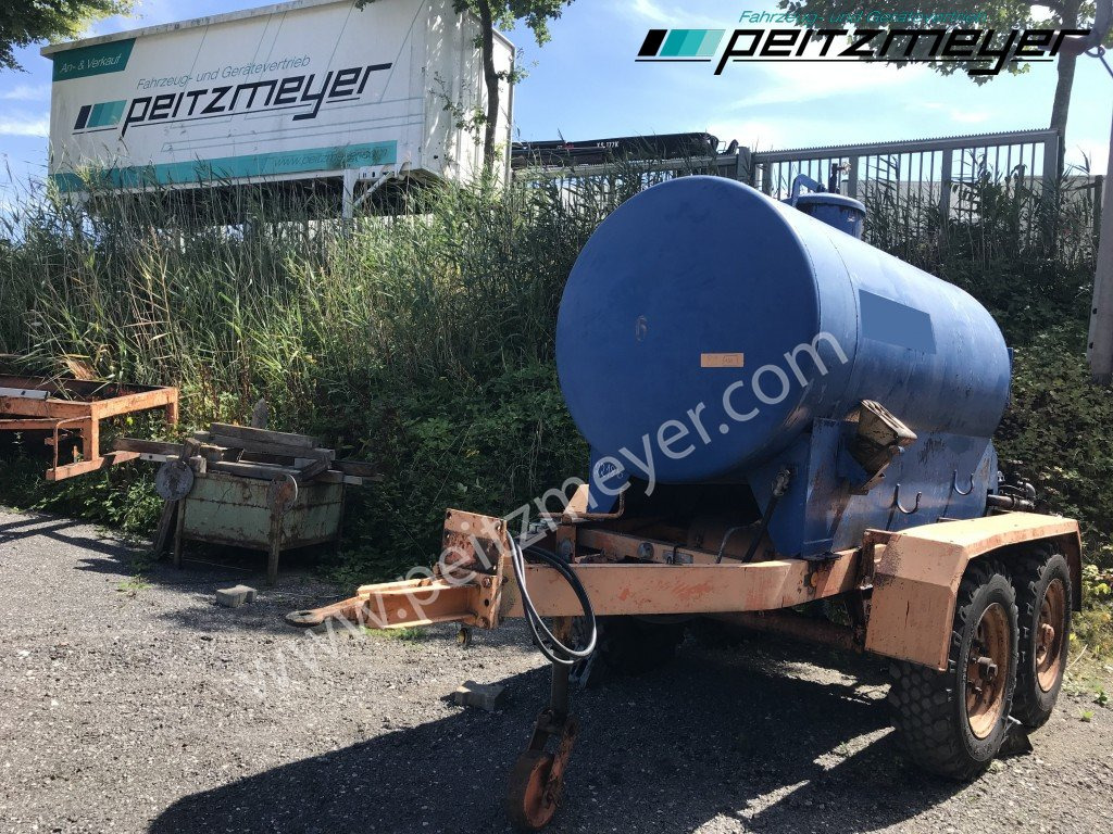 BATHE TANDEMANHÄNGER Bitum / Teerkocher 2,8 m³ - Bitumensprøyte: bilde 2 BATHE TANDEMANHÄNGER Bitum / Teerkocher 2,8 m³ - Bitumensprøyte: bilde 2