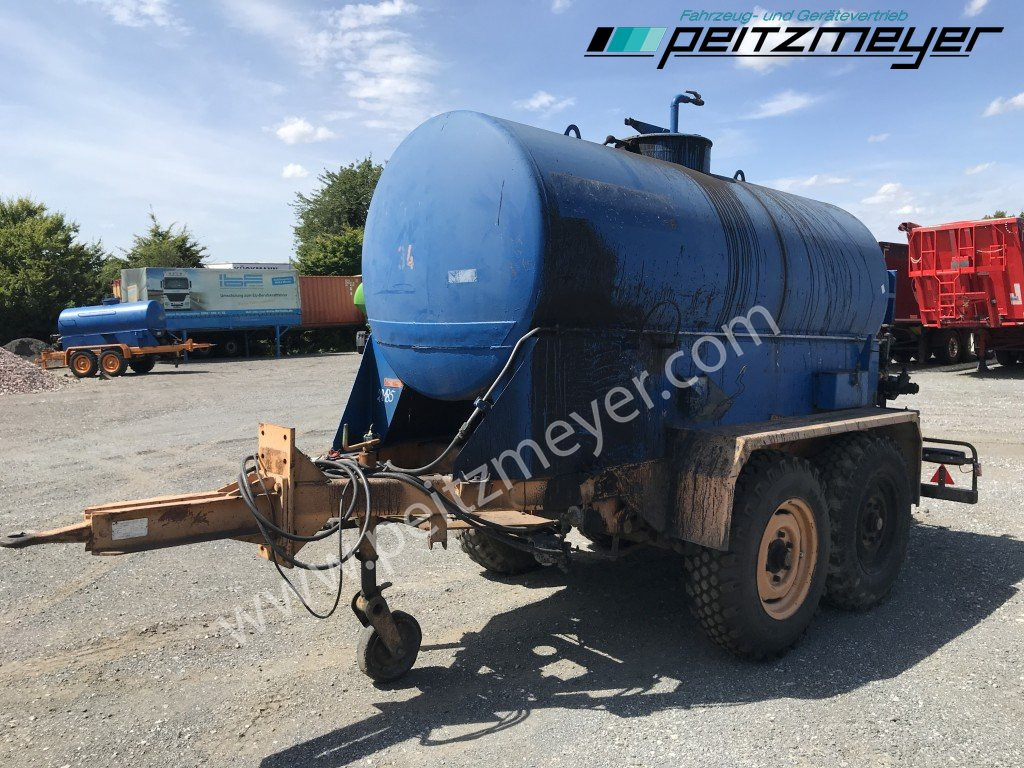 BATHE TANDEMANHÄNGER Bitum / Teerkocher 3,5 m³ Hatz Diesel-Motor 1 B 40 - Bitumensprøyte: bilde 4 BATHE TANDEMANHÄNGER Bitum / Teerkocher 3,5 m³ Hatz Diesel-Motor 1 B 40 - Bitumensprøyte: bilde 4
