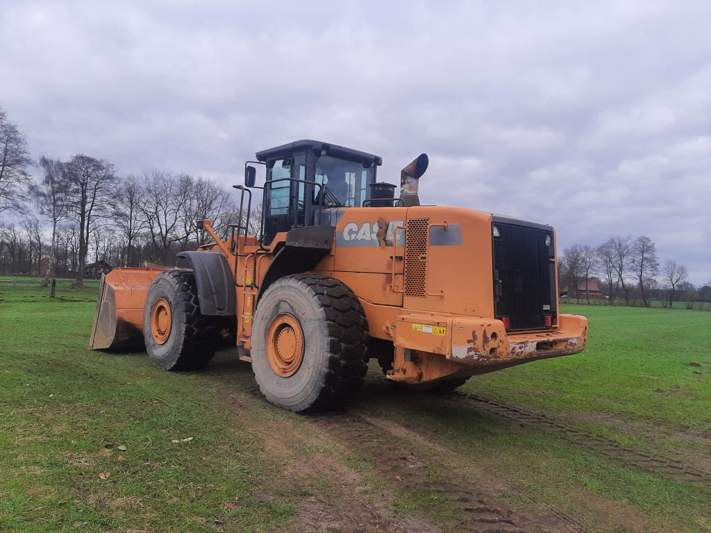 CASE RADLADER 1221 E 6,5 m³ Schaufel - Hjullaster: bilde 4 CASE RADLADER 1221 E 6,5 m³ Schaufel - Hjullaster: bilde 4