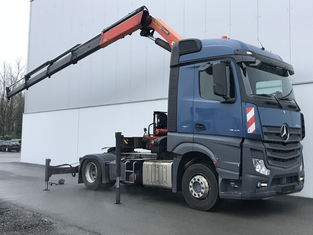 MERCEDES-BENZ Actros 1843 LS Kran Palfinger PK 23002 4 Punkt Abstützung - Trekkvogn: bilde 3 MERCEDES-BENZ Actros 1843 LS Kran Palfinger PK 23002 4 Punkt Abstützung - Trekkvogn: bilde 3
