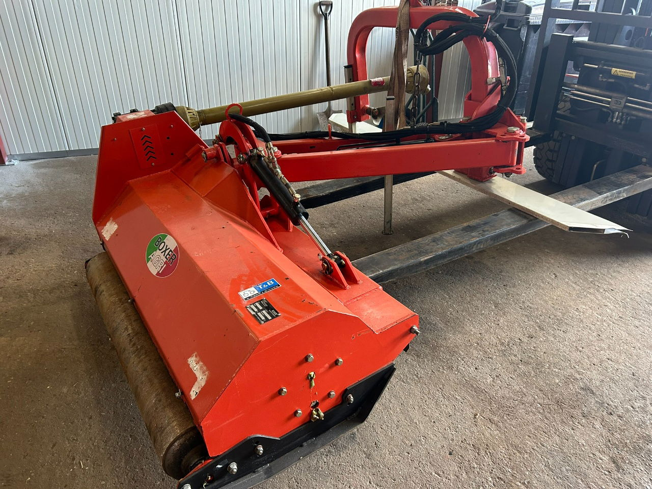 Boxer Boxer agroculture agf140 - Sidemontert beitepusser: bilde 1 Boxer Boxer agroculture agf140 - Sidemontert beitepusser: bilde 1