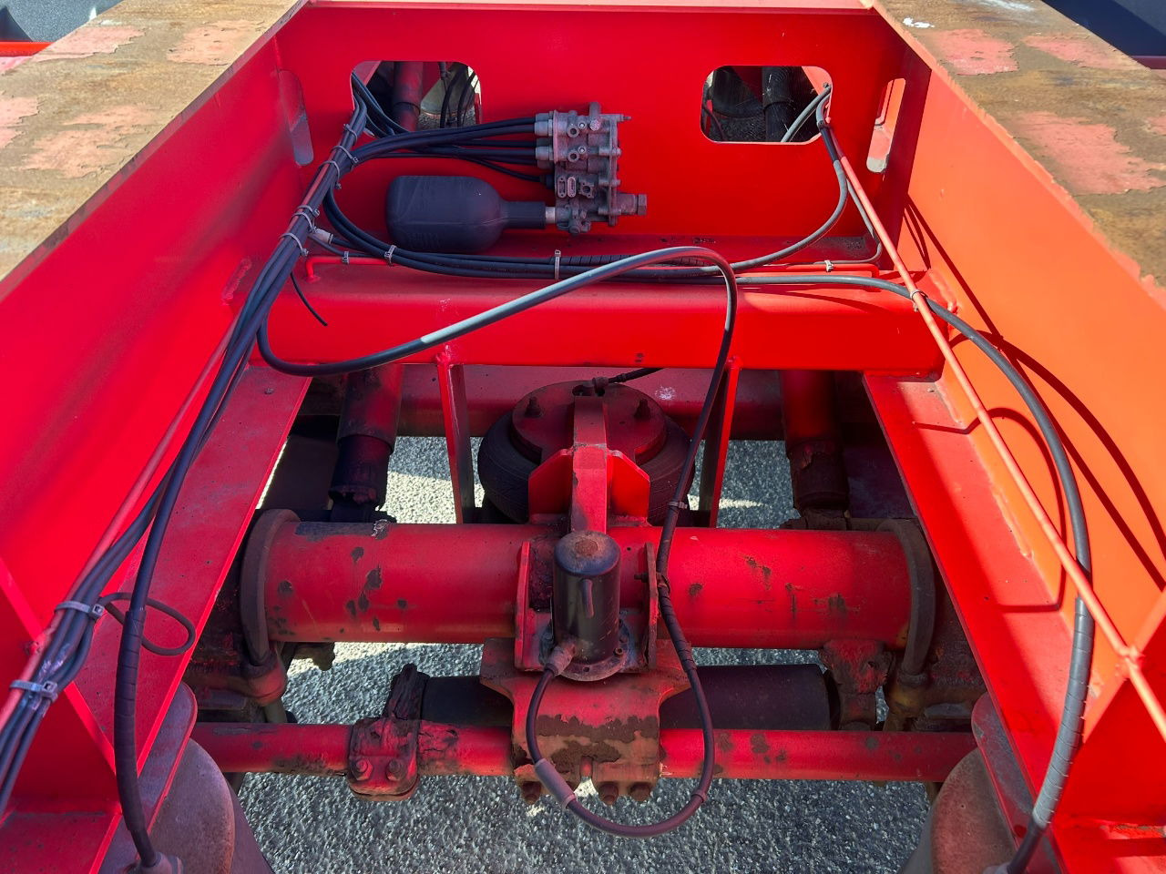 Broshuis 2-Connect-5Akcc / 3 x Steering axle / 4 x Lifting axle / tyres 80 / 3 x - Container-transport/ Vekselflak semitrailer: bilde 5 Broshuis 2-Connect-5Akcc / 3 x Steering axle / 4 x Lifting axle / tyres 80 / 3 x - Container-transport/ Vekselflak semitrailer: bilde 5