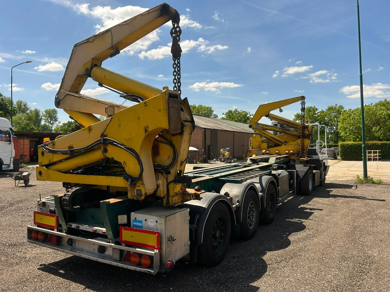 Hammar 195 HC / 20 ft, 2 x 20 ft 40 ft HC, power pack Diesel, Wireless controlle - Container-transport/ Vekselflak semitrailer: bilde 3 Hammar 195 HC / 20 ft, 2 x 20 ft 40 ft HC, power pack Diesel, Wireless controlle - Container-transport/ Vekselflak semitrailer: bilde 3