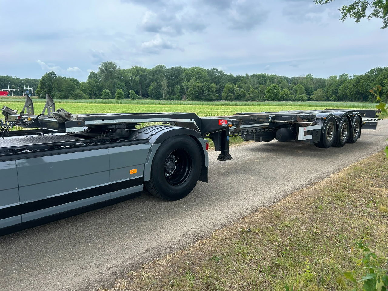 Pacton ET3 / Bpw Disc / Lifting axle / 2x20/30/40/45 ft hc / Tyres 80 / Tuf 3-20 - Container-transport/ Vekselflak semitrailer: bilde 5 Pacton ET3 / Bpw Disc / Lifting axle / 2x20/30/40/45 ft hc / Tyres 80 / Tuf 3-20 - Container-transport/ Vekselflak semitrailer: bilde 5