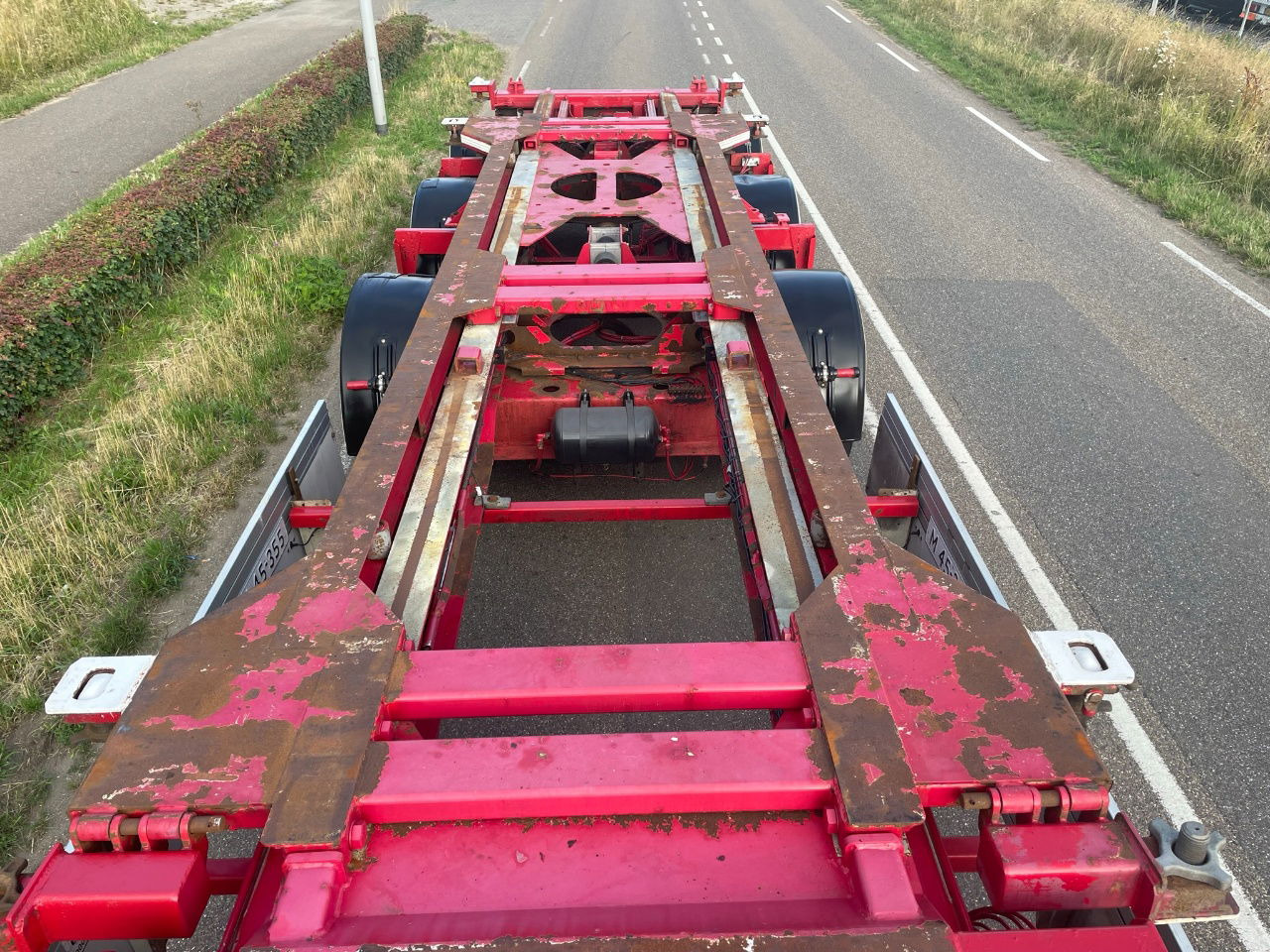 Renders ROC 16.27 CC X steering / Disc brakes /Lifring axle 20-30-40-45 FT HC - Container-transport/ Vekselflak semitrailer: bilde 5 Renders ROC 16.27 CC X steering / Disc brakes /Lifring axle 20-30-40-45 FT HC - Container-transport/ Vekselflak semitrailer: bilde 5