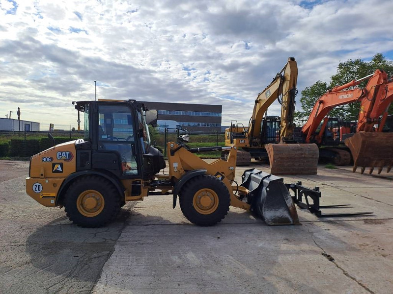 Cat 906 (Bucket+Forks) - Hjullaster: bilde 5 Cat 906 (Bucket+Forks) - Hjullaster: bilde 5