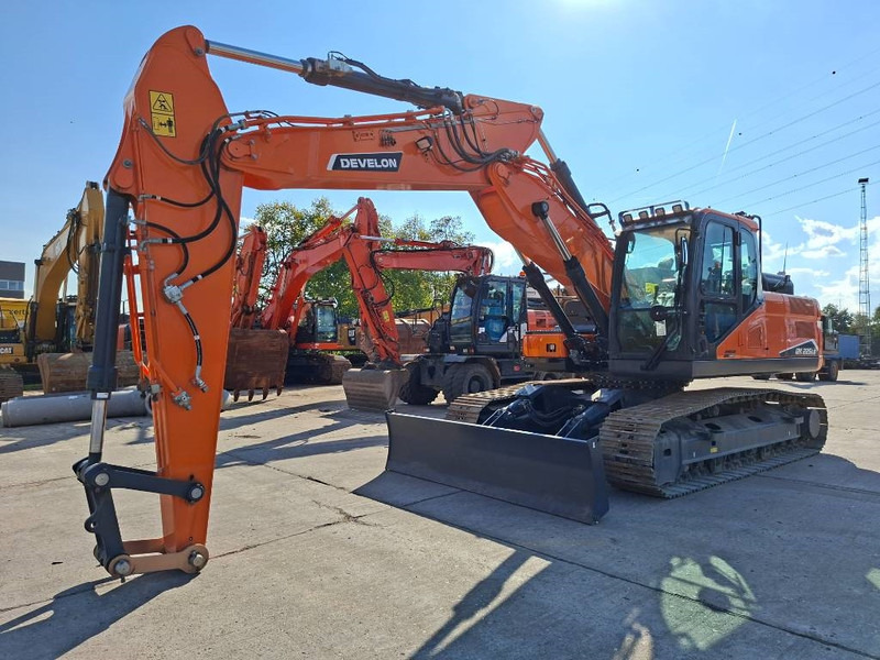 Develon DX 225 LC-7 - Beltegraver: bilde 2 Develon DX 225 LC-7 - Beltegraver: bilde 2