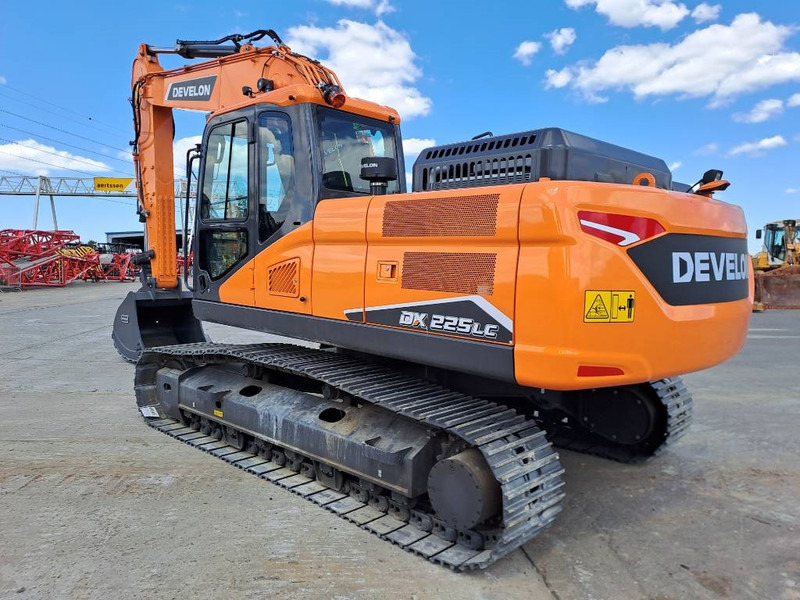 Develon DX225LC-7M - Beltegraver: bilde 2 Develon DX225LC-7M - Beltegraver: bilde 2
