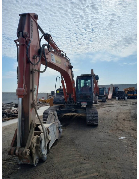Hitachi ZX220LC (Abu Dhabi) - Beltegraver: bilde 5 Hitachi ZX220LC (Abu Dhabi) - Beltegraver: bilde 5