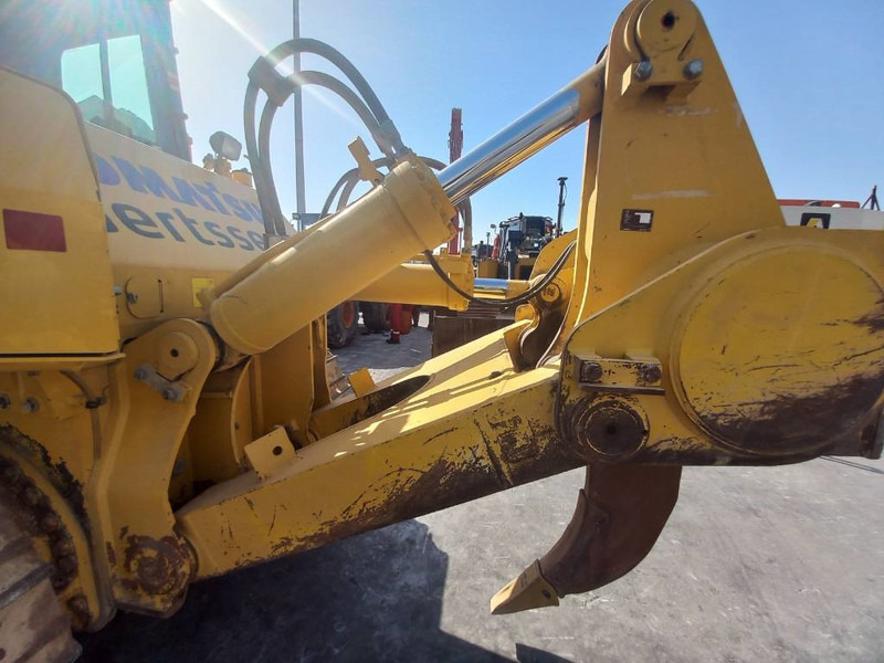 Komatsu D155-6R (4 pieces available in Abu Dhabi) - Bulldozer: bilde 5 Komatsu D155-6R (4 pieces available in Abu Dhabi) - Bulldozer: bilde 5