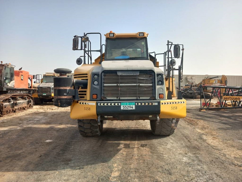 Komatsu HM400-3R (4 pcs available in Abu Dhabi) - Rammestyrt dumper: bilde 5 Komatsu HM400-3R (4 pcs available in Abu Dhabi) - Rammestyrt dumper: bilde 5