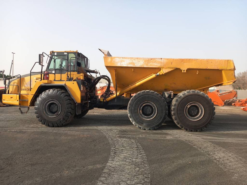 Komatsu HM400-3R (4pcs available in Abu Dhabi) - Rammestyrt dumper: bilde 1 Komatsu HM400-3R (4pcs available in Abu Dhabi) - Rammestyrt dumper: bilde 1