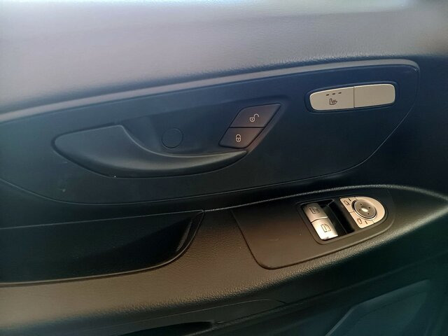 MERCEDES-BENZ Vito Kasten eVito 112 KA/FWD PARK+CLIMA... - Små varebil, Elektrisk varebil: bilde 4 MERCEDES-BENZ Vito Kasten eVito 112 KA/FWD PARK+CLIMA... - Små varebil, Elektrisk varebil: bilde 4