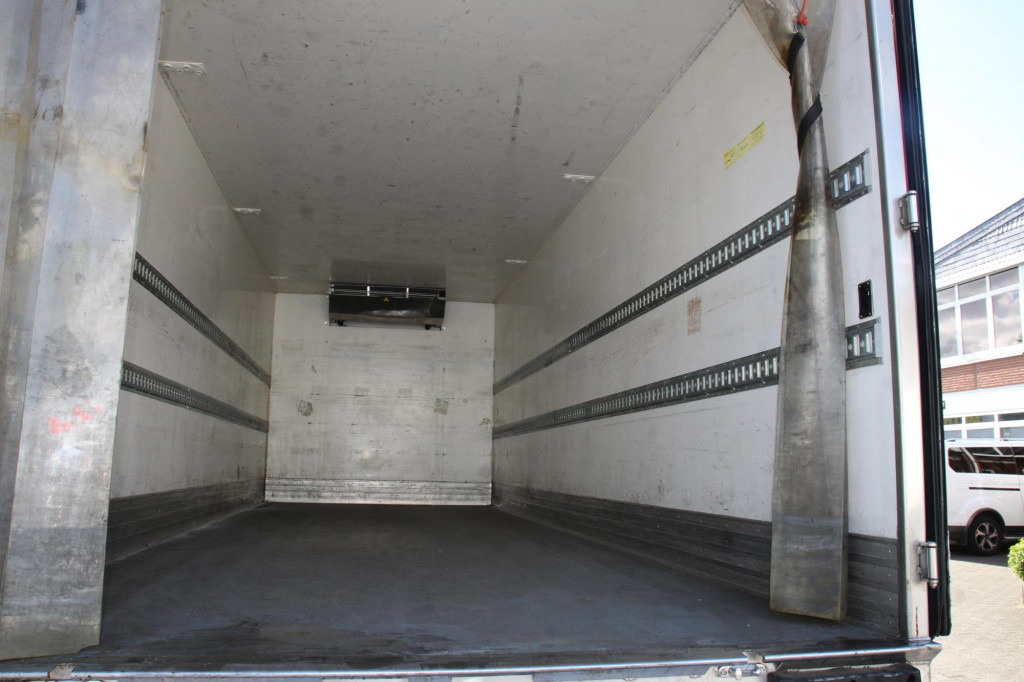 Daf LF 250 E6 Carrier Supra Strom Tür + LBW Kamera - Lastebil med kjøl: bilde 2 Daf LF 250 E6 Carrier Supra Strom Tür + LBW Kamera - Lastebil med kjøl: bilde 2