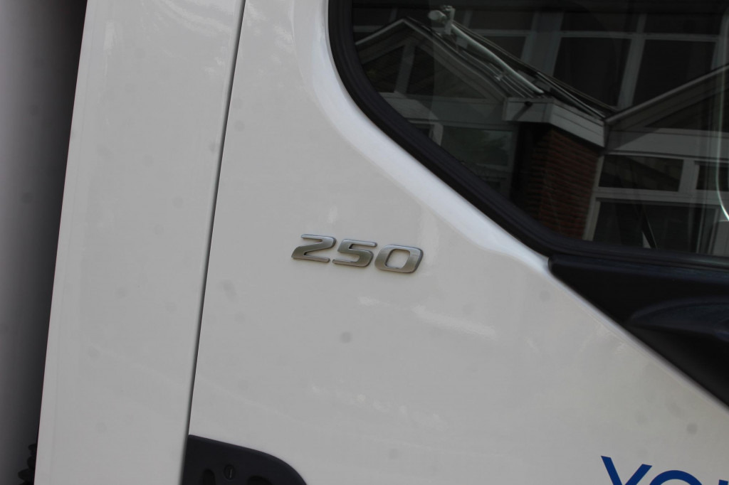 Daf LF 260 E6 Carrier Supra 550 Strom Tür LBW - Lastebil med kjøl: bilde 5 Daf LF 260 E6 Carrier Supra 550 Strom Tür LBW - Lastebil med kjøl: bilde 5