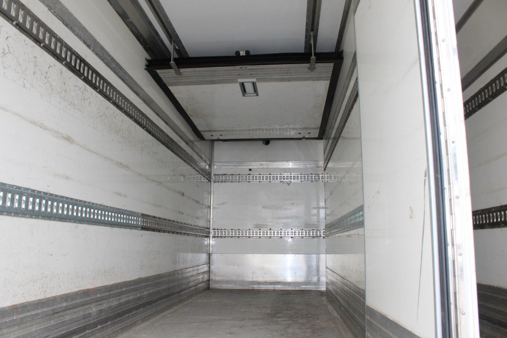 Iveco Eurocargo 140E25 CS1150-12Mt Bi-Temp Strom LBW - Lastebil med kjøl: bilde 3 Iveco Eurocargo 140E25 CS1150-12Mt Bi-Temp Strom LBW - Lastebil med kjøl: bilde 3