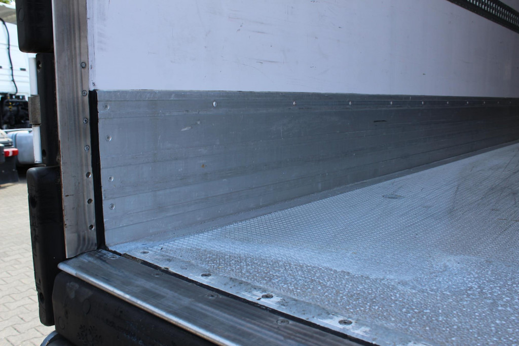 Lamberet TK SLXi Spectrum Bi-Multi-Temp. TW LBW FRC27 - Kjølesemi: bilde 3 Lamberet TK SLXi Spectrum Bi-Multi-Temp. TW LBW FRC27 - Kjølesemi: bilde 3