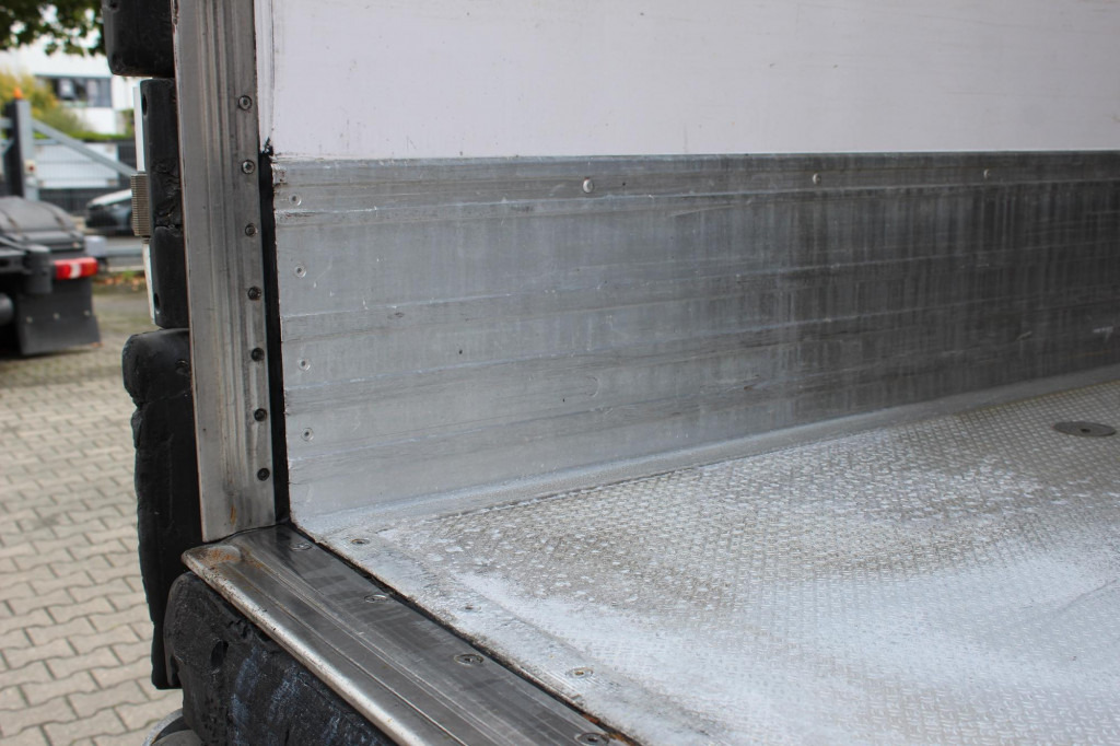 Lamberet TK SLXi Spectrum Bi-Temp LBW Aluboden FRC26 - Kjølesemi: bilde 4 Lamberet TK SLXi Spectrum Bi-Temp LBW Aluboden FRC26 - Kjølesemi: bilde 4