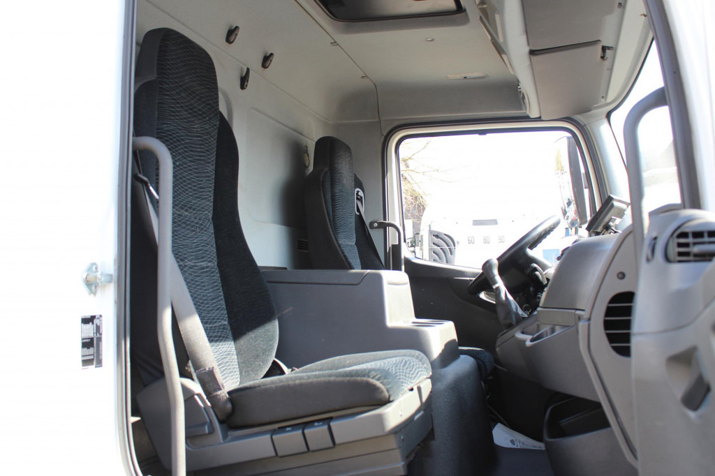 Skapbil Mercedes-Benz Atego 1321 E6 Koffer Klima Kamera Schalter LBW: bilde 7 Skapbil Mercedes-Benz Atego 1321 E6 Koffer Klima Kamera Schalter LBW: bilde 7