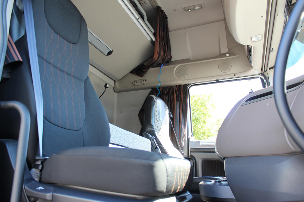 Daf 530 SSC Retarder Kühlbox 2 Tanks Standklima - Trekkvogn: bilde 3 Daf 530 SSC Retarder Kühlbox 2 Tanks Standklima - Trekkvogn: bilde 3