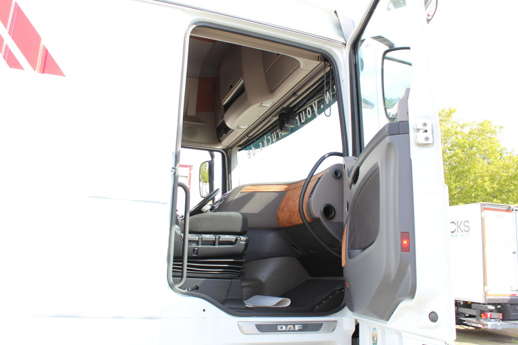 Daf 530 SSC Retarder Kühlbox 2 Tanks Standklima - Trekkvogn: bilde 3 Daf 530 SSC Retarder Kühlbox 2 Tanks Standklima - Trekkvogn: bilde 3