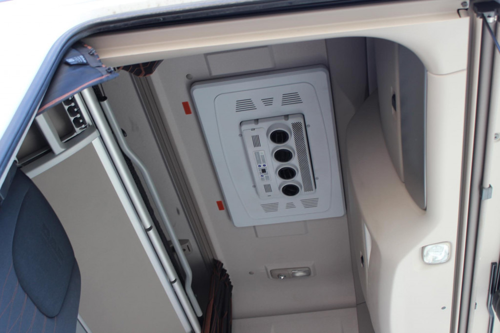 Daf 530 SSC Retarder Kühlbox 2 Tanks Standklima - Trekkvogn: bilde 4 Daf 530 SSC Retarder Kühlbox 2 Tanks Standklima - Trekkvogn: bilde 4