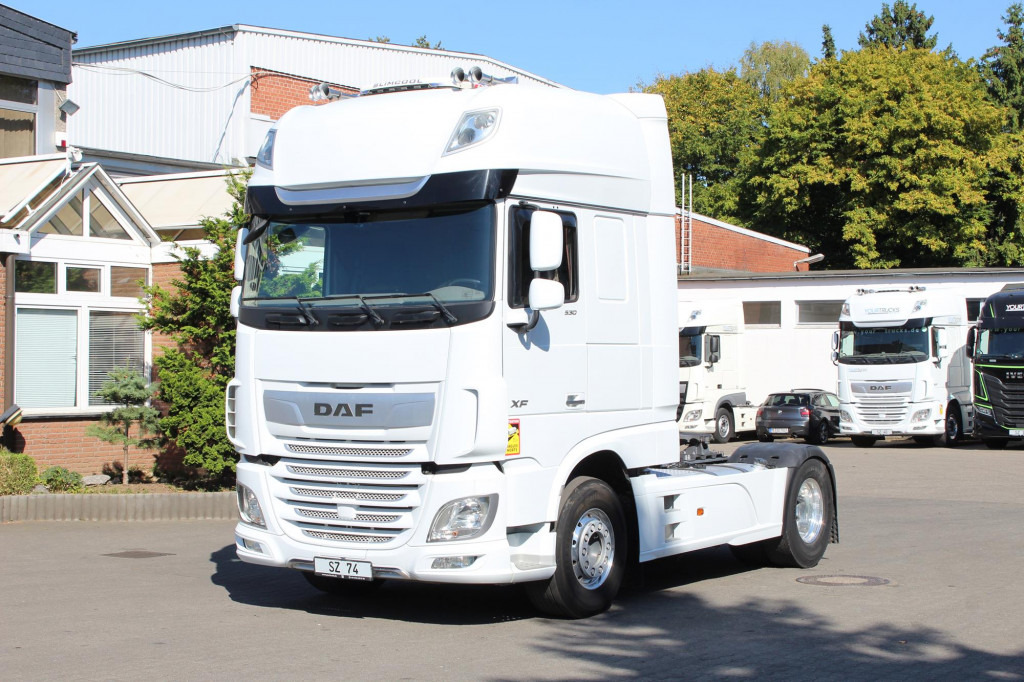 Daf 530 SSC Retarder Kühlbox 2 Tanks Standklima - Trekkvogn: bilde 1 Daf 530 SSC Retarder Kühlbox 2 Tanks Standklima - Trekkvogn: bilde 1