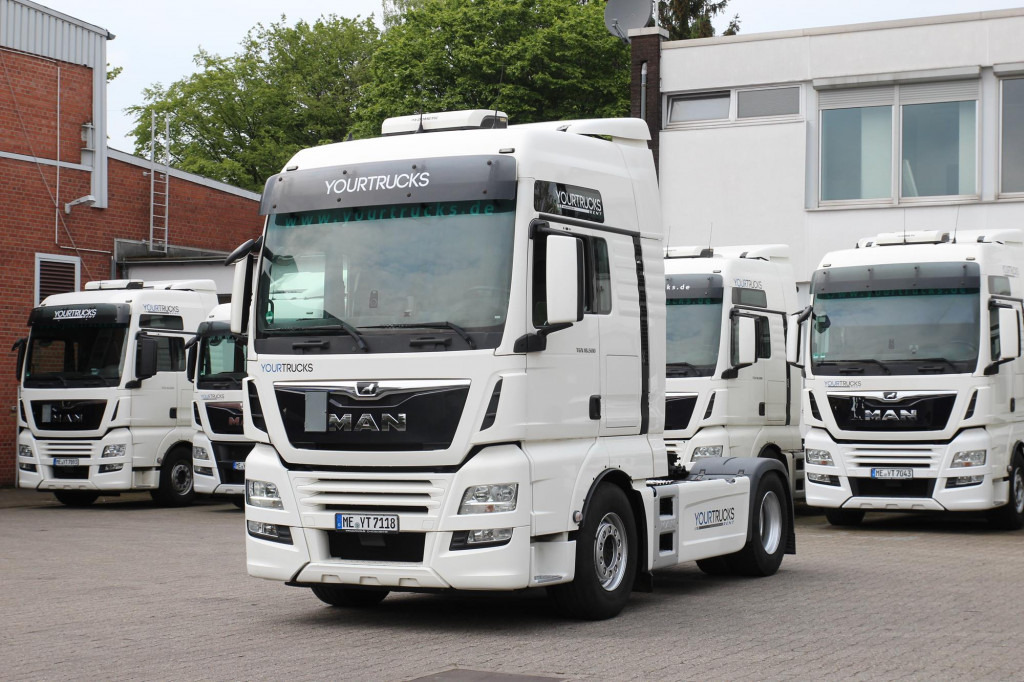 MAN TGX 18.500 XXL Standklima Navi Xenon Retarder - Trekkvogn: bilde 1 MAN TGX 18.500 XXL Standklima Navi Xenon Retarder - Trekkvogn: bilde 1