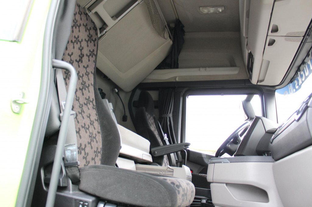 Scania S 500 Retarder Kühlbox Alufelgen Navi Vollspoiler - Trekkvogn: bilde 3 Scania S 500 Retarder Kühlbox Alufelgen Navi Vollspoiler - Trekkvogn: bilde 3